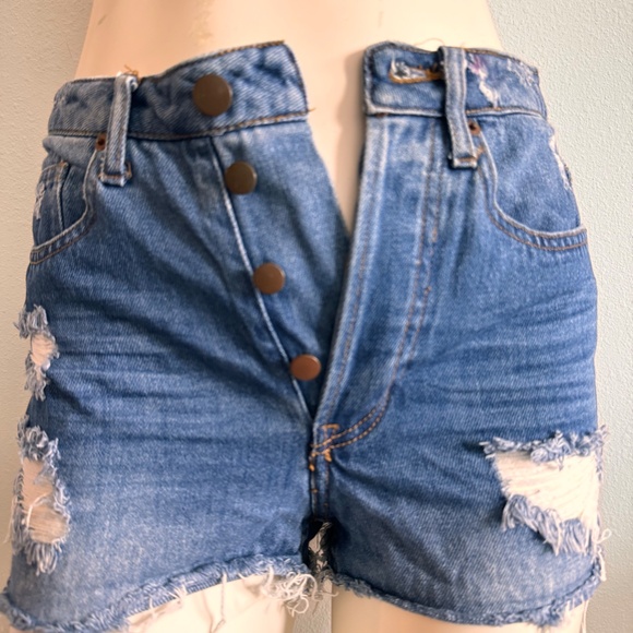 H&M Jean shorts - Picture 3 of 9